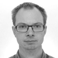 Avatar for Henrik Andersson from gravatar.com