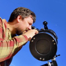 Avatar for nopehew from gravatar.com