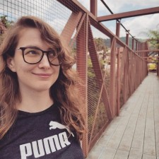 Avatar for Camila Maia from gravatar.com