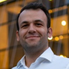 Avatar for Sinan Ata from gravatar.com