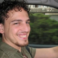 Avatar for Aviad Rozenhek from gravatar.com