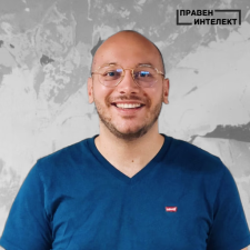 Avatar for Rangel Milushev from gravatar.com