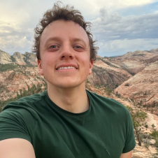 Avatar for Luke Davis from gravatar.com