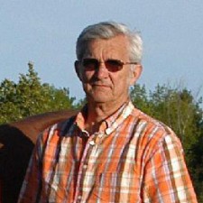 Avatar for cayjon from gravatar.com