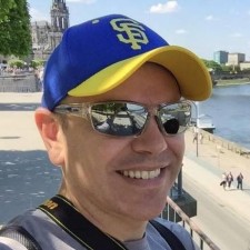 Avatar for Chris Pappalardo from gravatar.com