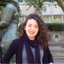 Avatar for Priscila from gravatar.com