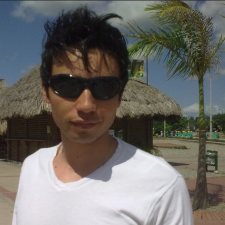 Avatar for John González from gravatar.com