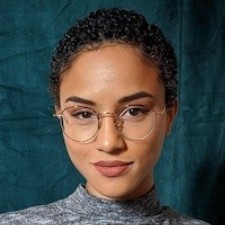 Avatar for Tina Lasisi from gravatar.com