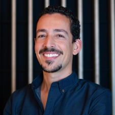 Avatar for Tiago Barbosa from gravatar.com