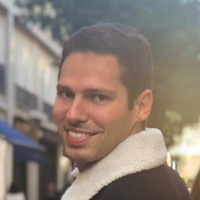 Avatar for Pierre CORBEL from gravatar.com