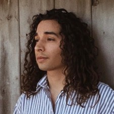 Avatar for Aaron Casanova from gravatar.com