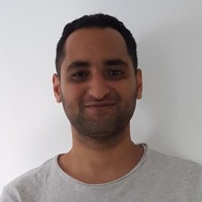 Avatar for Larbi Kamal EL Guerch from gravatar.com