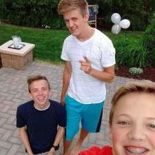 Avatar for Christopher Roos from gravatar.com