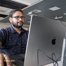 Avatar for sujit mandal from gravatar.com