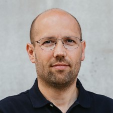 Avatar for Robbert Bos from gravatar.com