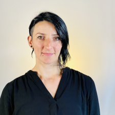 Avatar for elena from gravatar.com