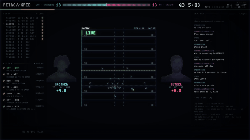 Cycling themes with T: the console retunes between palettes