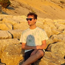 Avatar for dubrzr from gravatar.com