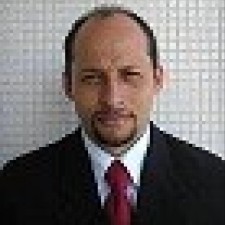 Avatar for RogérioBarreto Martins from gravatar.com