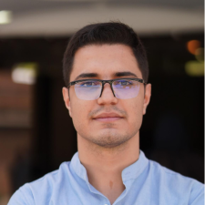 Avatar for Reza Mobaraki from gravatar.com