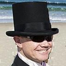 Avatar for Andrew Rowe from gravatar.com