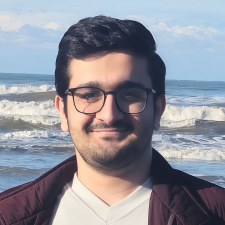 Avatar for Hossein Shakeri from gravatar.com