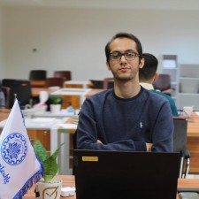 Avatar for amir mazinani from gravatar.com