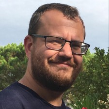 Avatar for Piers Karsenbarg from gravatar.com