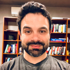 Avatar for viniciusjarina from gravatar.com