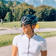 Avatar for kbshk from gravatar.com