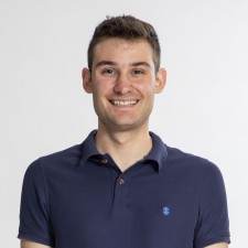Avatar for Lukas Harzenetter from gravatar.com