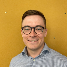 Avatar for Peter Baker from gravatar.com