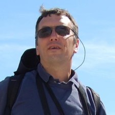 Avatar for Ronan BARZIC from gravatar.com
