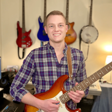 Avatar for Christopher Landschoot from gravatar.com