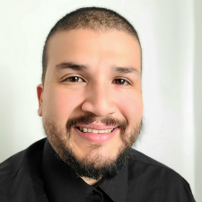 Avatar for Lukas Londono from gravatar.com