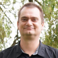 Avatar for Richard from gravatar.com
