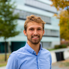 Avatar for Jonathan Besomi from gravatar.com