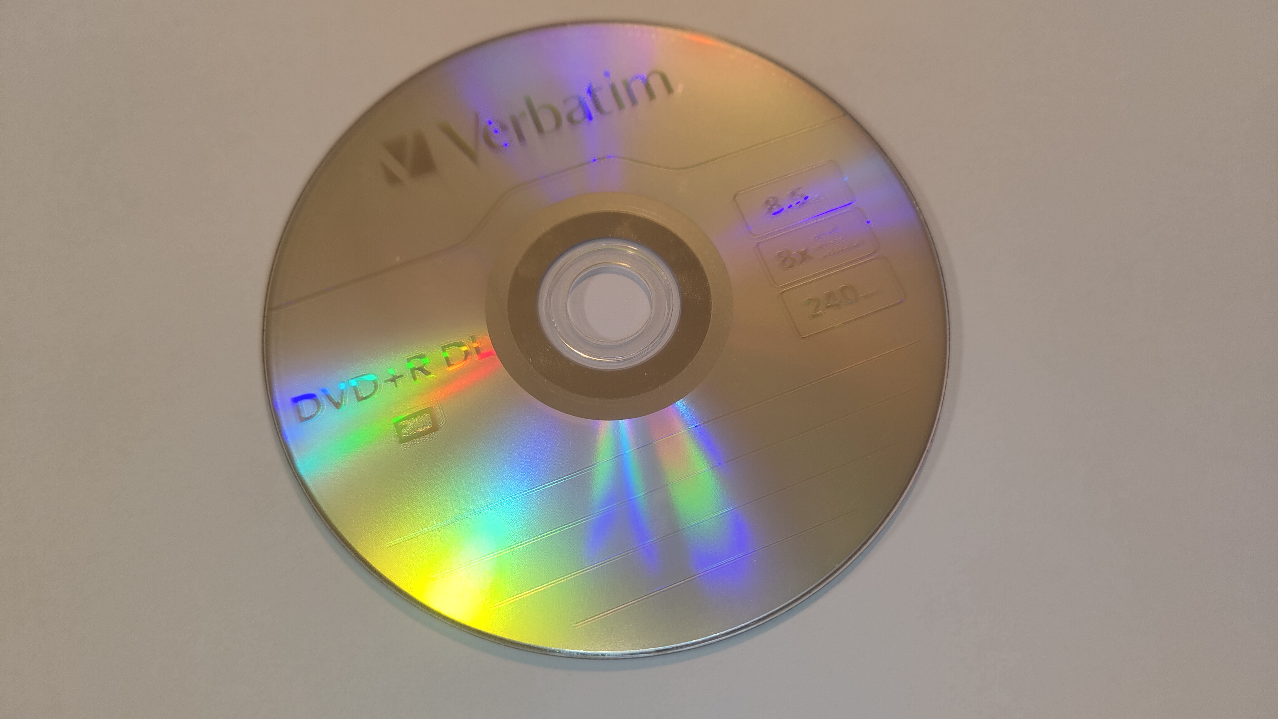 photo of a blank DVD lying on a table