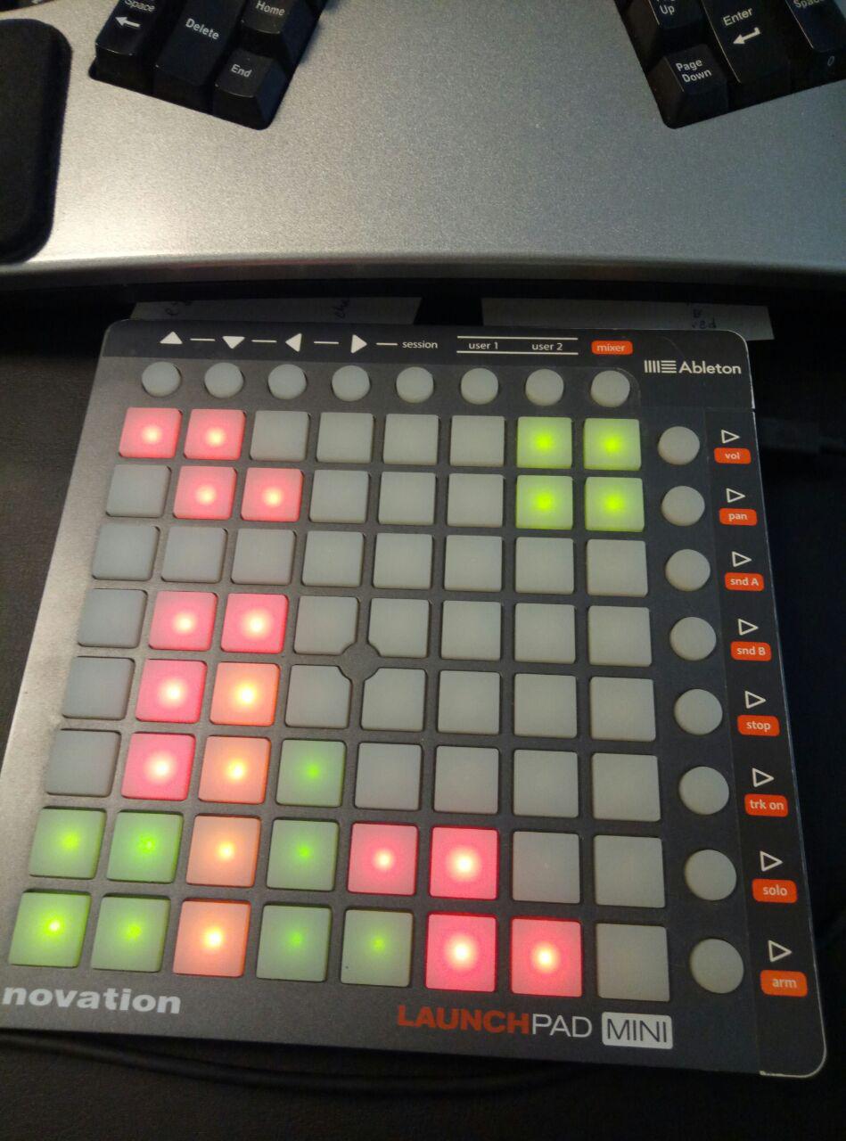 https://github.com/pkulev/lampy/raw/master/launchpad.jpg