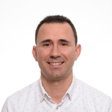 Avatar for Pascual Montesinos from gravatar.com