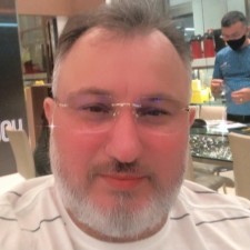 Avatar for Hugo Brilhante Lima from gravatar.com