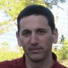 Avatar for Ron Harlev from gravatar.com