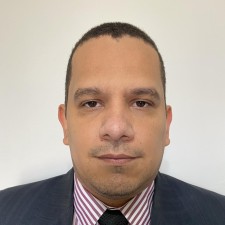 Avatar for Rafael Gonzaga from gravatar.com