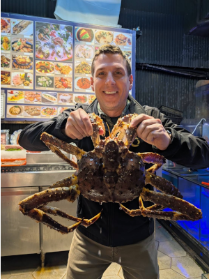 Glenn with crab 2025
