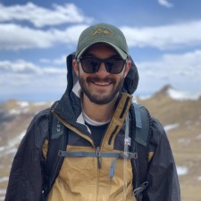 Avatar for Hunter Clarke from gravatar.com