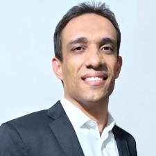 Avatar for Douglas from gravatar.com