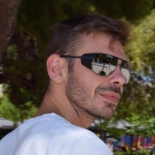 Avatar for dourvaris from gravatar.com