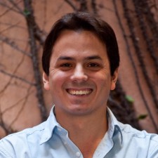 Avatar for poli from gravatar.com