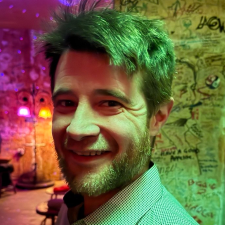 Avatar for Ben Smith from gravatar.com