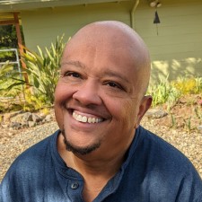 Avatar for Max Pearl from gravatar.com